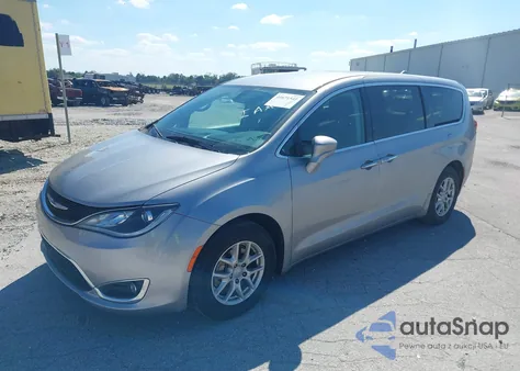 2020 Chrysler Pacifica Touring из США, поврежденный, VIN 2C4RC1FG7LR145247